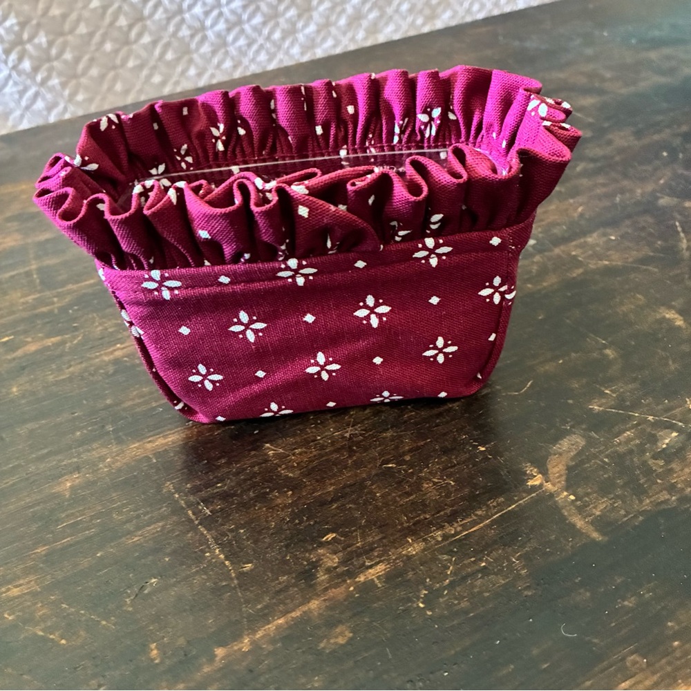 Traditional red fabric liner with Clear Plastic Insert protector.